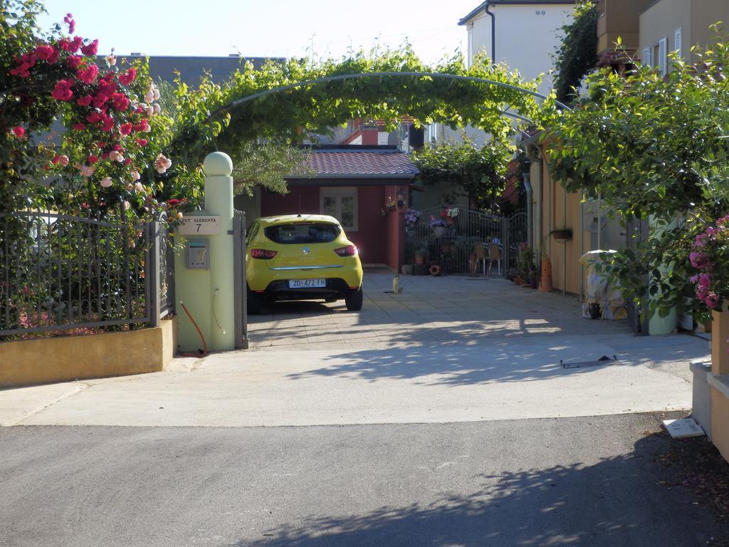 Apartma Vera *